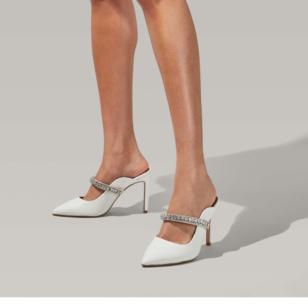 Kurt Geiger  Duke Crystal Strap Pointed Toe Mule